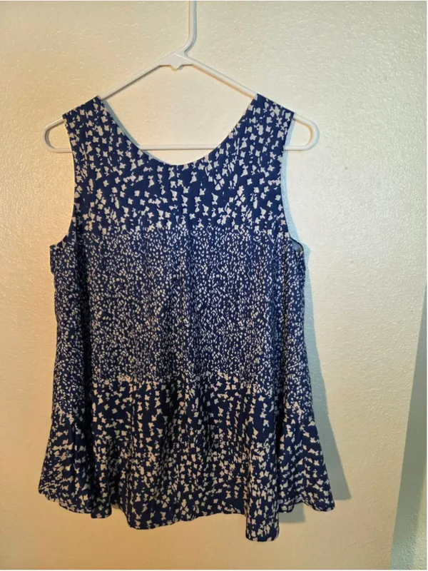 Women’s S Navy Blue & Ivory Abstract Print Sleeveless Tunic Top - Image 2
