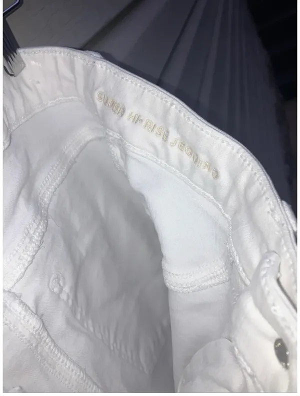 Short white American Eagle high rise jeggings - Image 4
