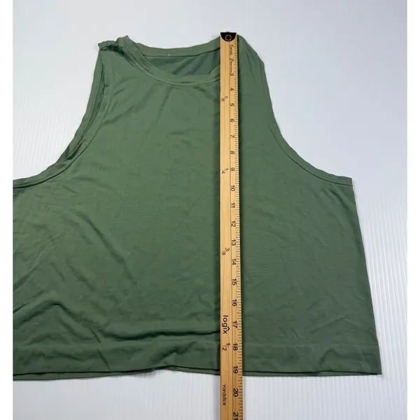 By Avocado Cropped Tank Top Sleeveless Athletic‎ Olive Green Activewear - Image 3
