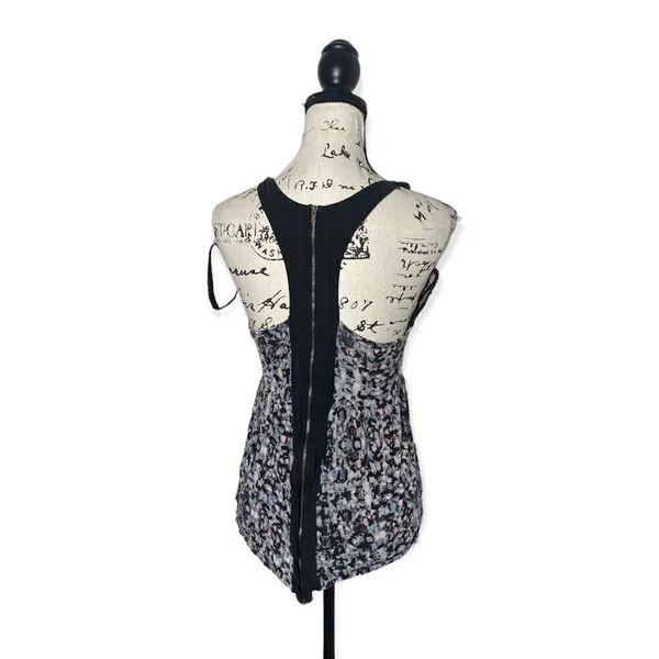 Silence + Noise Urban Outfitters Abstract Print Racerback Tank Top M Zip Back - Image 2