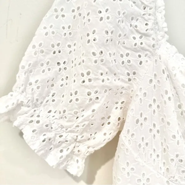 Missguided Eyelet Shorts Romper Women's 6 White‎ Back Zip Fully Lined Tie Front - Image 2