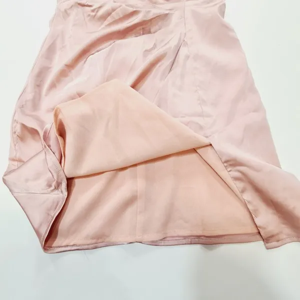 Superdown Kimora Satin Pleated Dress in Blush XS - Image 3