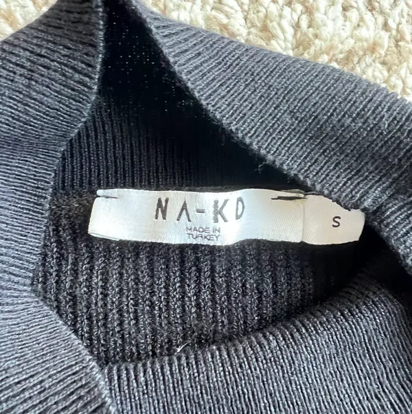 NA-KD Black Ribbed Sweater - Image 4