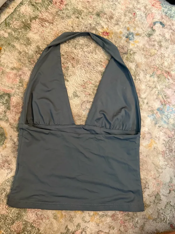 White fox halter top - Image 2