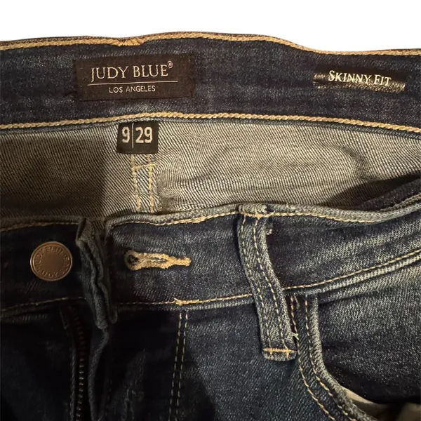 Judy Blue Women’s Distressed Skinny Jeans Raw Hem Stretch Denim Size 29 - Image 4