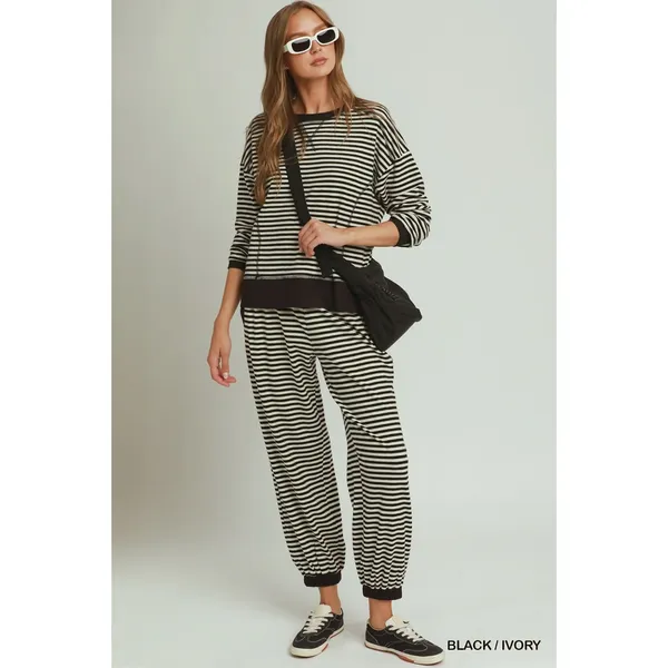 Umgee Tencel Fleece‎ Stripe Crewneck Top - Black/Ivory - Medium - Image 3