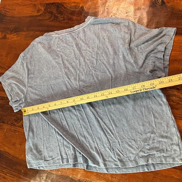 American Eagle Soft & Sexy Rib Blue V-Neck Short Sleeve Crop T-Shirt Large - Image 5