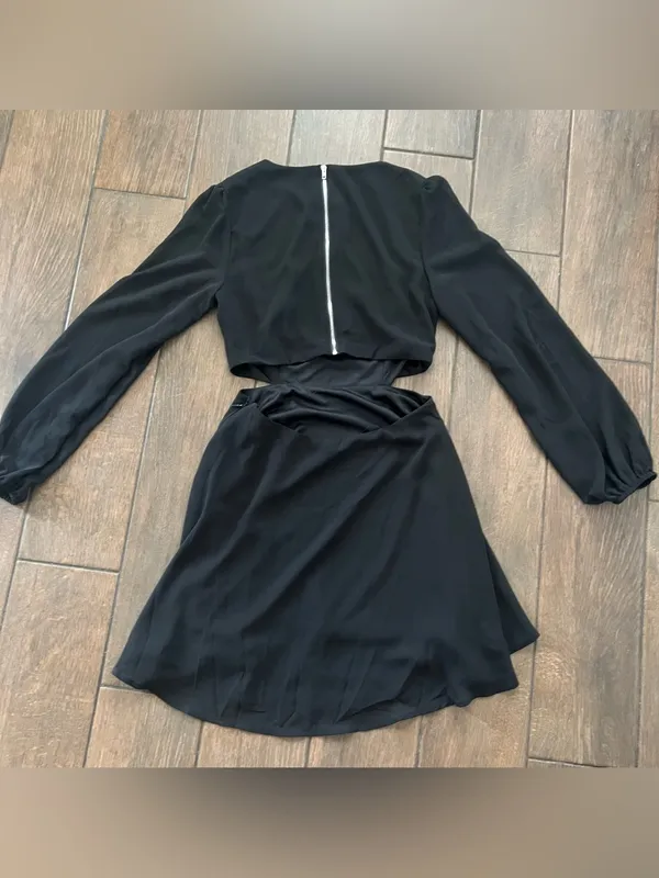 Lulus Black Cutout Long Sleeve Skater Dress size Medium - Image 10