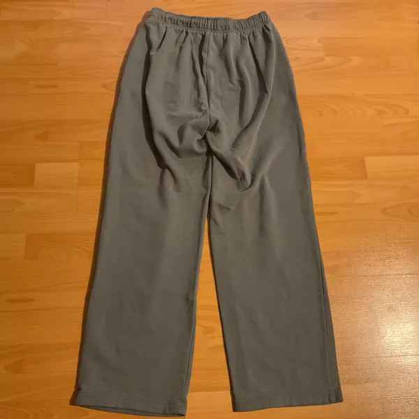Alo Yoga Accolade Straight Leg Sweatpant Steel Grey S - Image 9