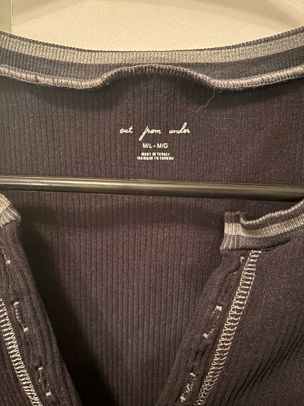 Urban Outfitters Crop Top - Image 2