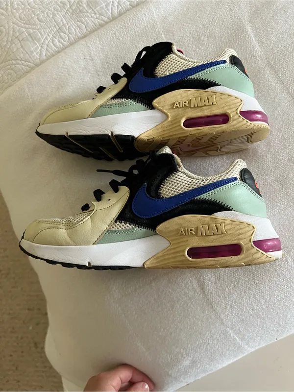 Nike Women's Cream, Black & Hot Pink air max - Image 3