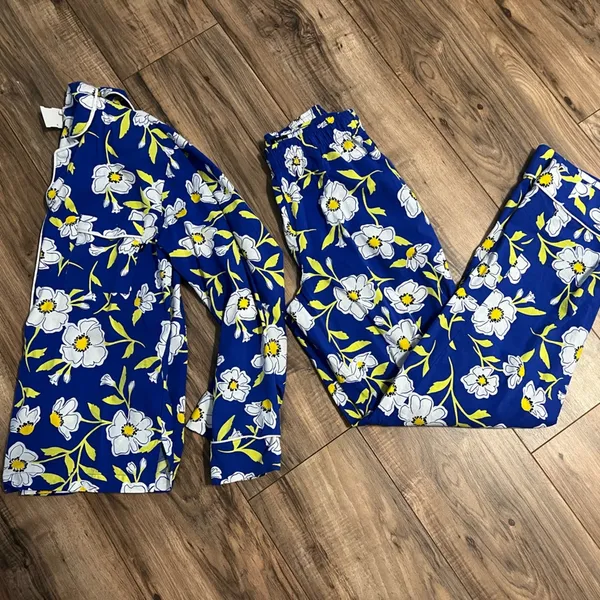 Kate Spade Sunshine Floral Pajama Set XS Blue White Button Up Long Sleeve PJ Set - Image 3