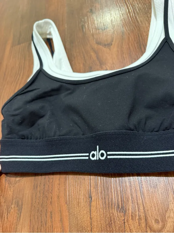 Alo Airbrush Better Together Bra Black and White - Image 3