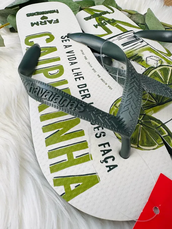 FARM Rio x Havaianas Caipirinha/Lime Print Flip Flops, Size 9/10 - Image 6