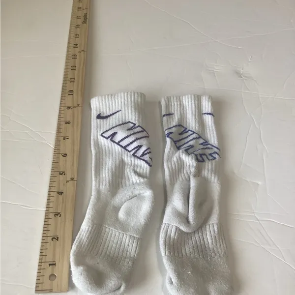 Nike White mix matched Purple and Blue Athletic Crew Socks size small - Image 3