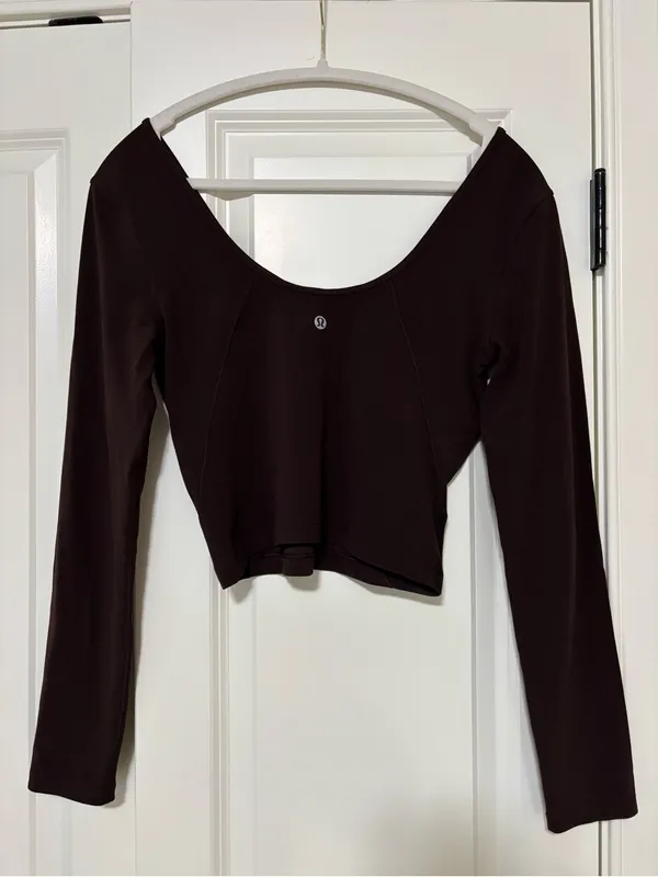 lululemon athletica Long Sleeve V-Neck Top in Dark Brown - Image 6