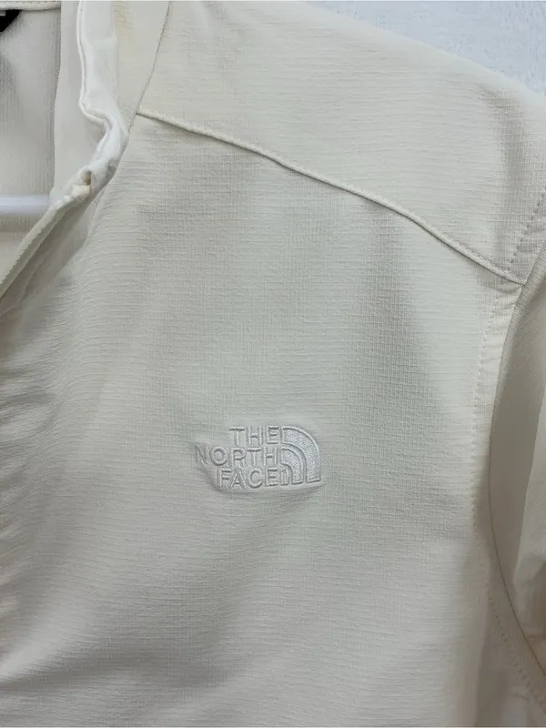 The North Face Women's Cream Zip-Up Bomber Jacket 909 - Image 5