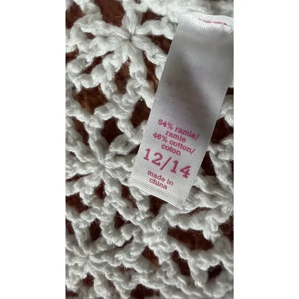 Justice White Crochet Knit Cardigan Girls Size 12/14 adult XS Floral Detail - Image 3