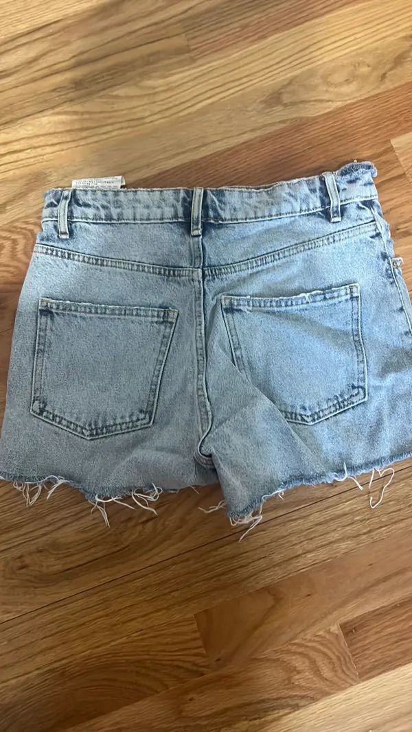 Zara shorts  - Image 2