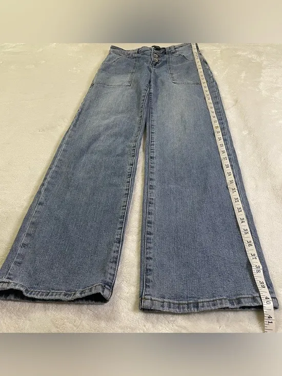 Modern Supply by Sanctuary Classic High Waist Jeans size 26 waist - Image 8
