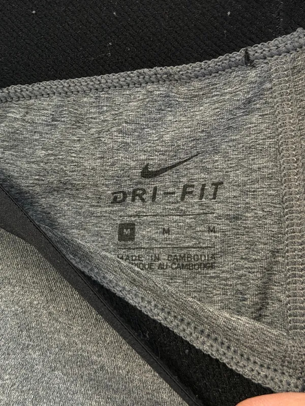 Nike Pro Shorts Size Medium Womens Gray - Image 4