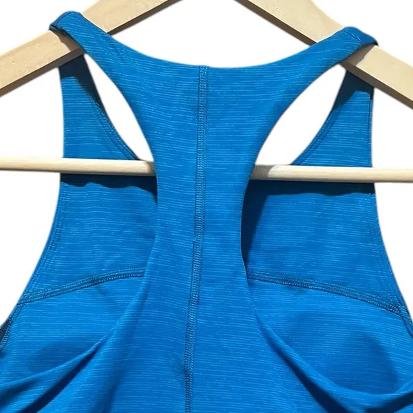 Outdoor Voices‎ Crop Top Sports Bra Techsweat Size Small - Image 7