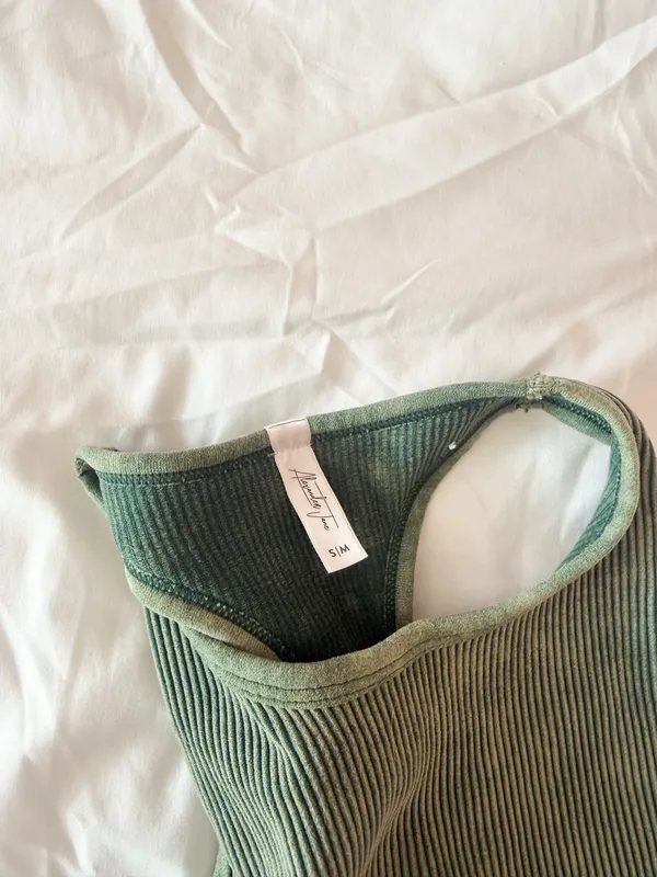 Alexander Julian Washed Forest Green Cropped Racerback Tank Top Size S/M - Image 3