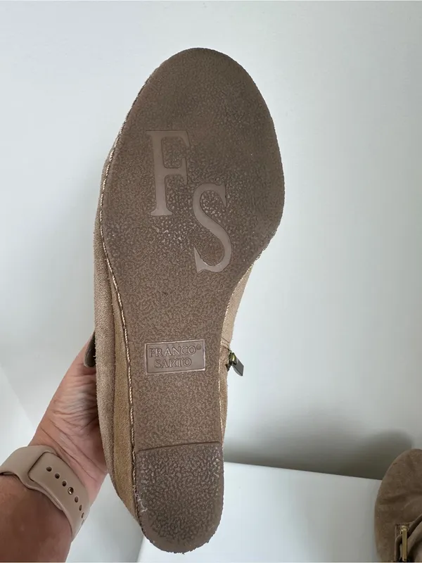 Franco Sarto Amerosa Buckle Wedge Bootie Tan Suede Size 9 - Image 8