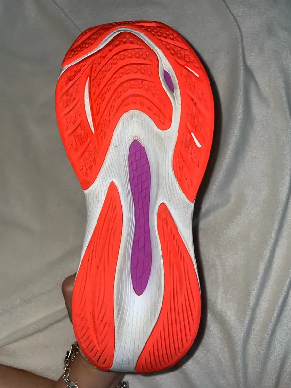 New Balance FuelCell Propel purple size 8.5 women’s - Image 6