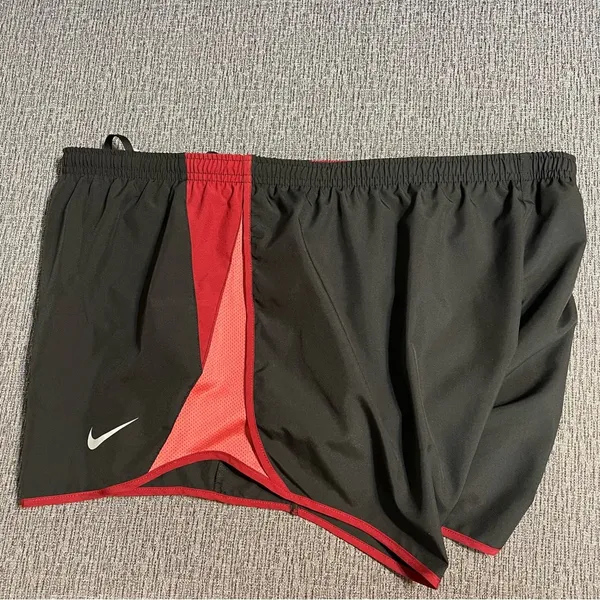 Nike Women’s Running Shorts - Image 2