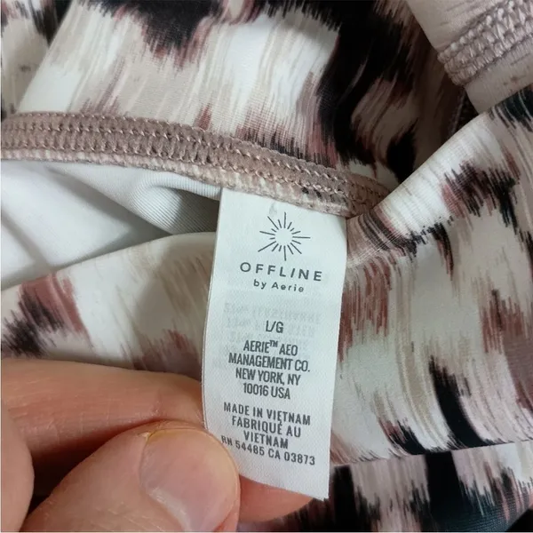Aerie Offline High Rise Crossover Leggings‎ Large White Animal Print 7/8 Length - Image 5