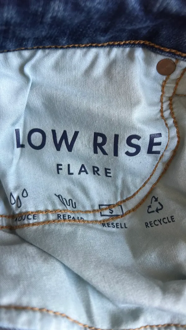 Lucky Brand Jeans Low-Rise Flare Denim 8/29 - Image 6