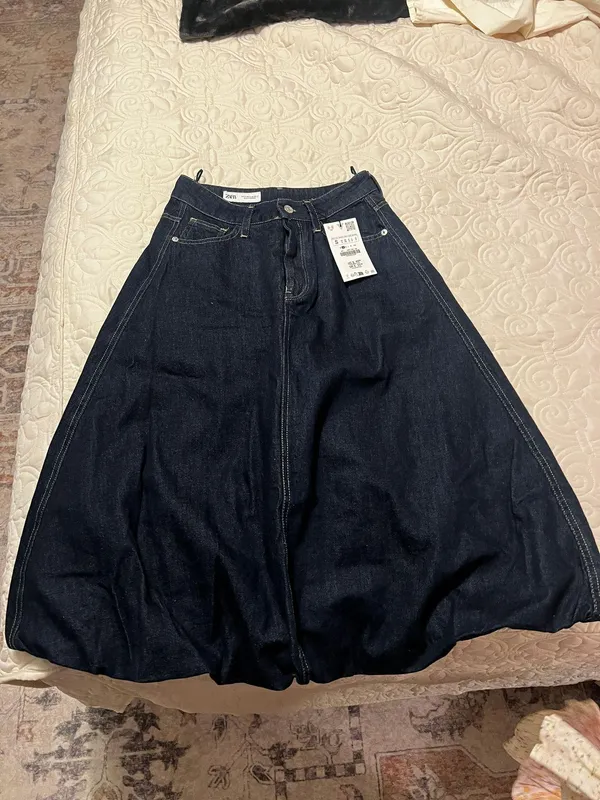 ZARA Bubble Dark Wash Jean skirt - Image 2