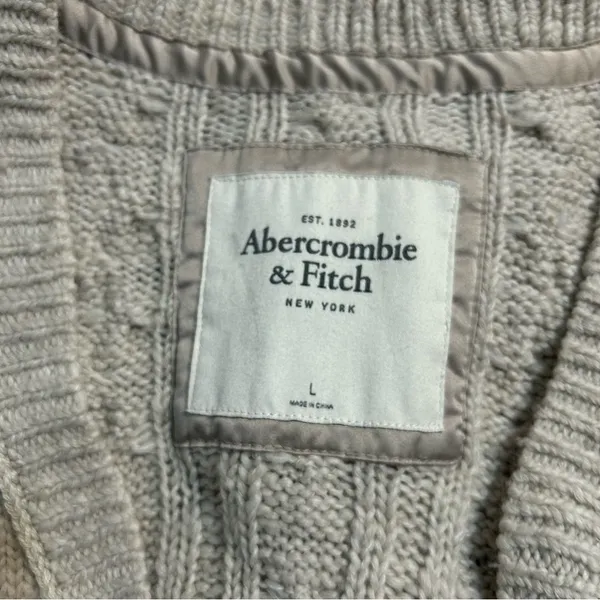 Abercrombie & Fitch Y2K Cable Knit Short Sleeve V-Neck Sweater Bella Preppy - Image 9