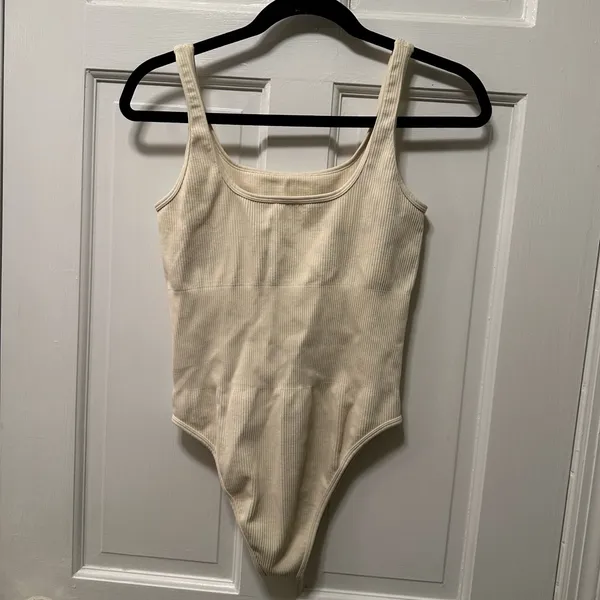 OQQ‎ Ribbed Bodysuit Size L - Image 4