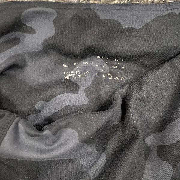 Yogalicious 7/8 Leggings with Side Pockets in Camo, Size S​​​​​​​​​​​ - Image 5