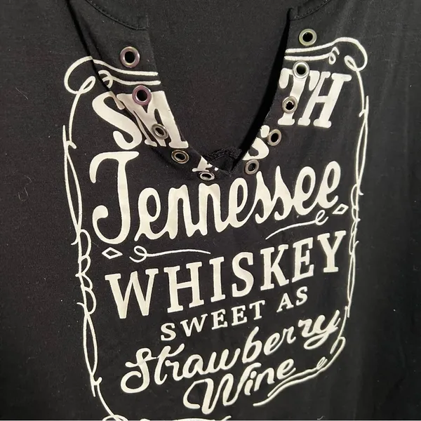 Women's Size Large‎ V-Neck Tank Top Smith Tennessee Whiskey Sweet as Strawberry - Image 6