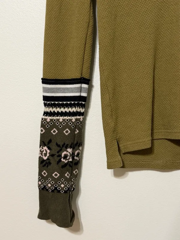 Free People We The Free Mikah Layering Cuff Thermal Top Size Small Army Green - Image 5