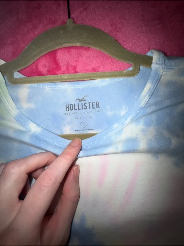 Hollister baby tee in tie dye - Image 2