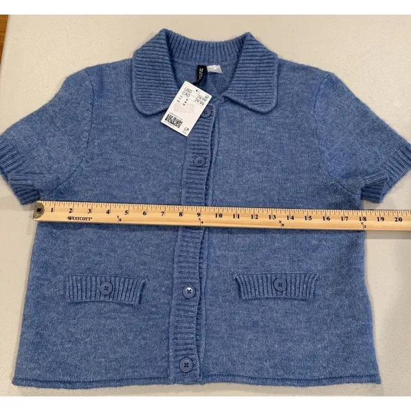 NEW H&M Button Up Sweater Top Womens Med. Wool Knit Short Sleeve Travel Minimal - Image 4