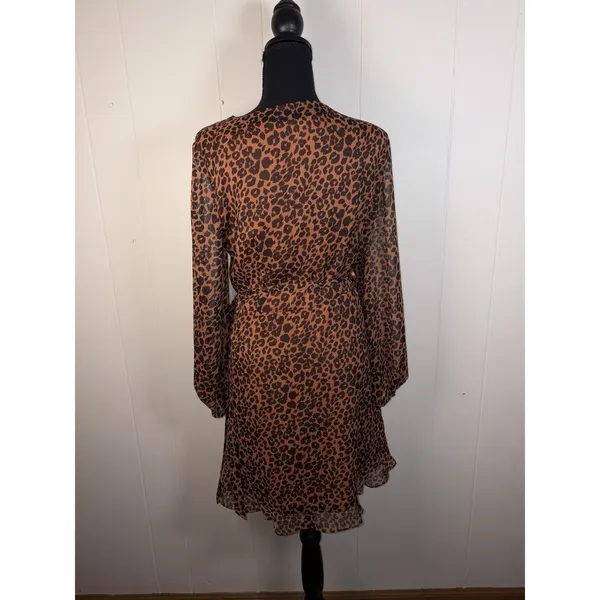 gianni bini avery long sleeve wrap‎ dress print large nwt Leopard Cheetah Animal - Image 2
