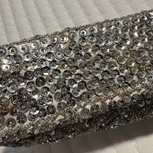 Women’s Beaded Bead Sequin Hand Bag Evening Purse Silver Tone - Needs TLC - Image 7