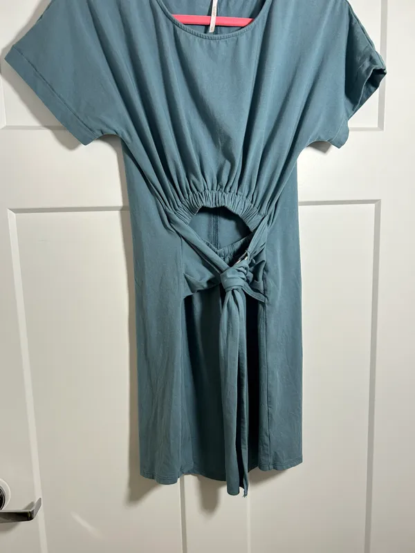 Free People Small waist cutout dress - Image 5