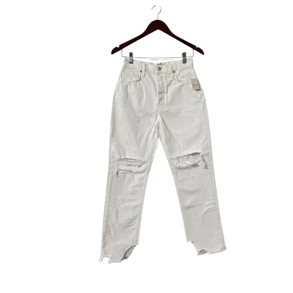 NWT FREE PEOPLE We The Free Maggie Distressed Cotton White Denim Jeans - Image 4