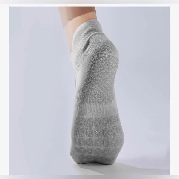 NEW Non Slip Yoga Socks 3 Pairs Grips Pilates Socks Ballet,Dance,Fitness - Image 7
