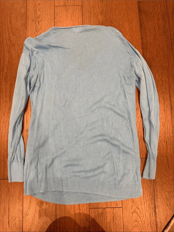 J. Crew Light Blue V-Neck Button-Side Sweater Medium - C1-601 - Image 7