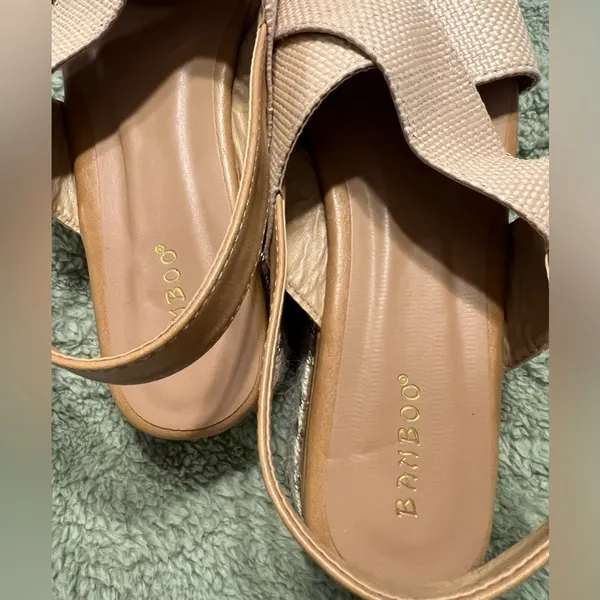 Bamboo Womens Wedges - Image 2