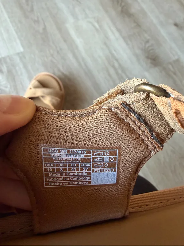 UGG Sungaze Suede Strappy Sandal in Chestnut - Image 11