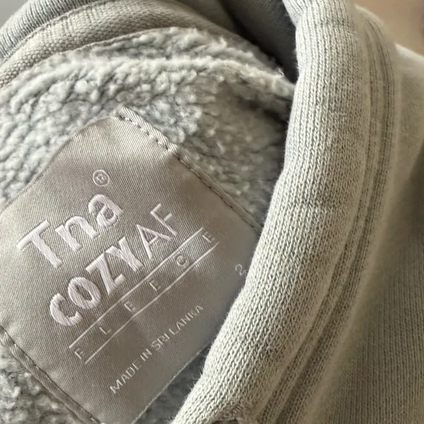 Aritzia Tna Cozy AF Oversized Hoodie Size 2 - Image 6