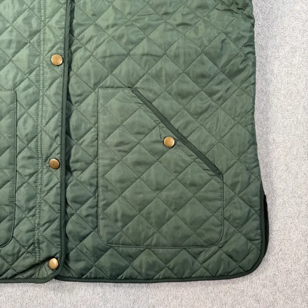 Lands’ End Women’s Medium Green Quilted Barn Vest Corduroy Collar Snap Close - Image 2